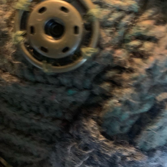 Short,thick button cardigan - Picture 4 of 12